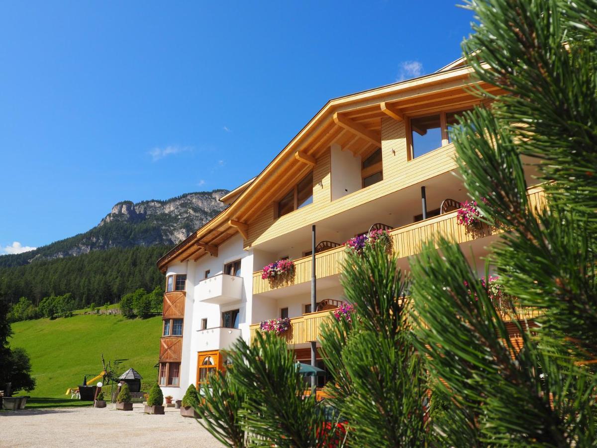 Guesthouse Rungg Badia Kültér fotó